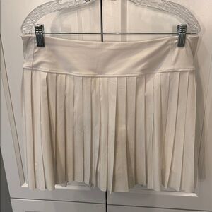 Athleta White Pleated Skort